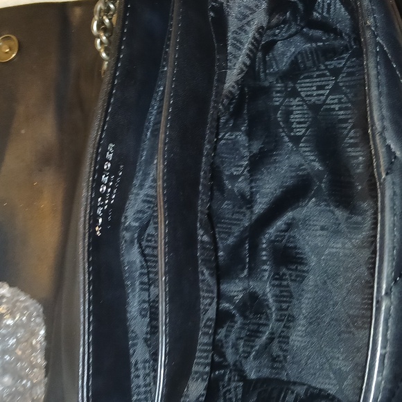 Kurt Geiger Elegant Black Quilted Handbag - Picture 12 of 12